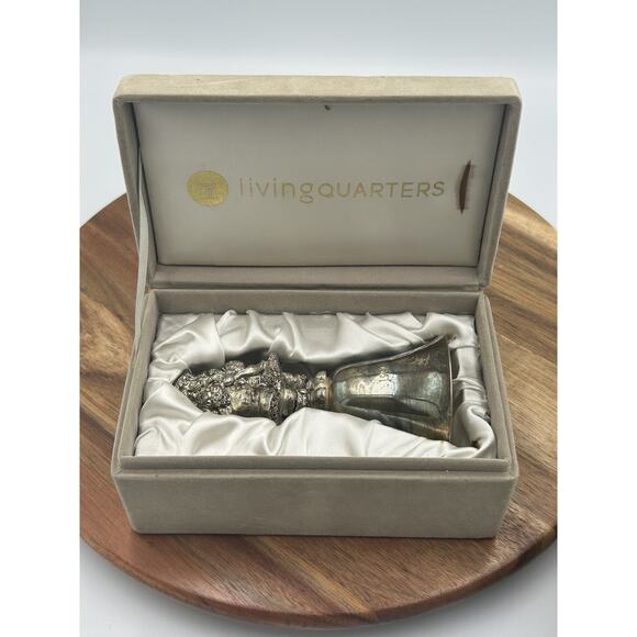 Vintage 1999 Living Quarters Santa Metal Bell & Crystal Bell Boxed Set Holiday - Picture 4 of 10